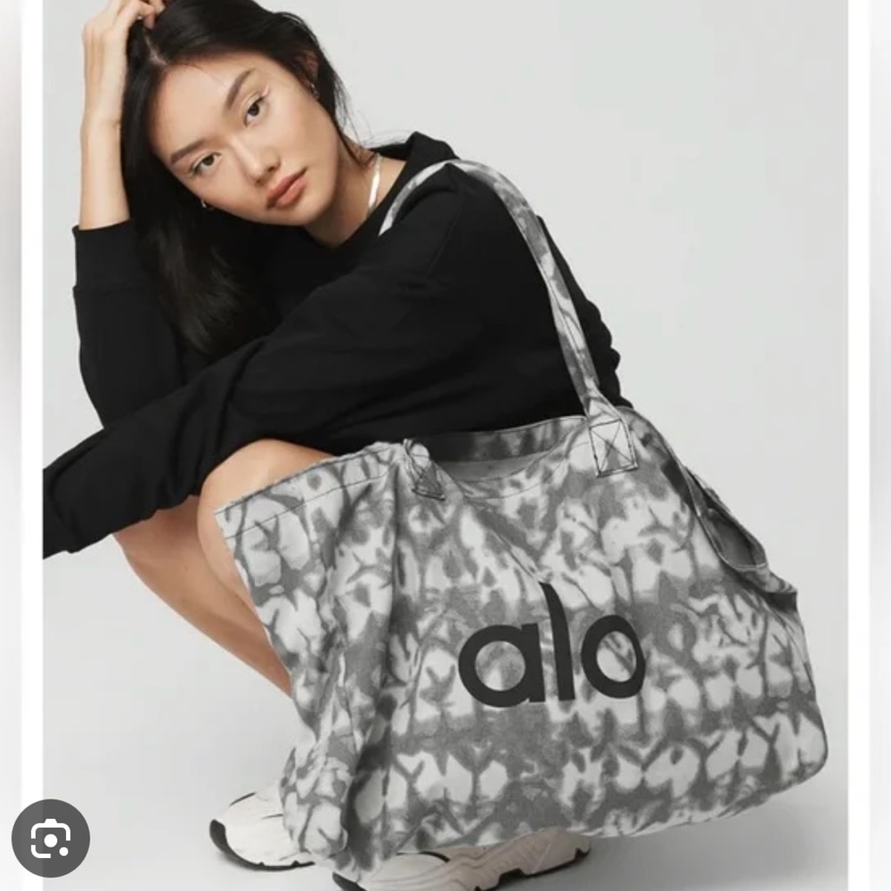 NWT Alo Iconic Shopper Tote Bag - Picture 2 of 3